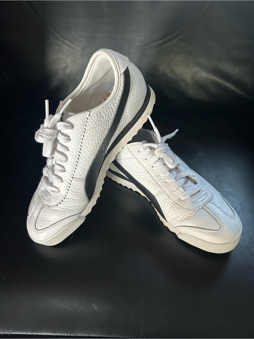 Puma White Sneakers with Gold Insole Logo